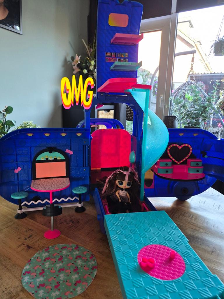 L.O.L Surprise camper!, Ophalen of Verzenden, Zo goed als nieuw, Toebehoren