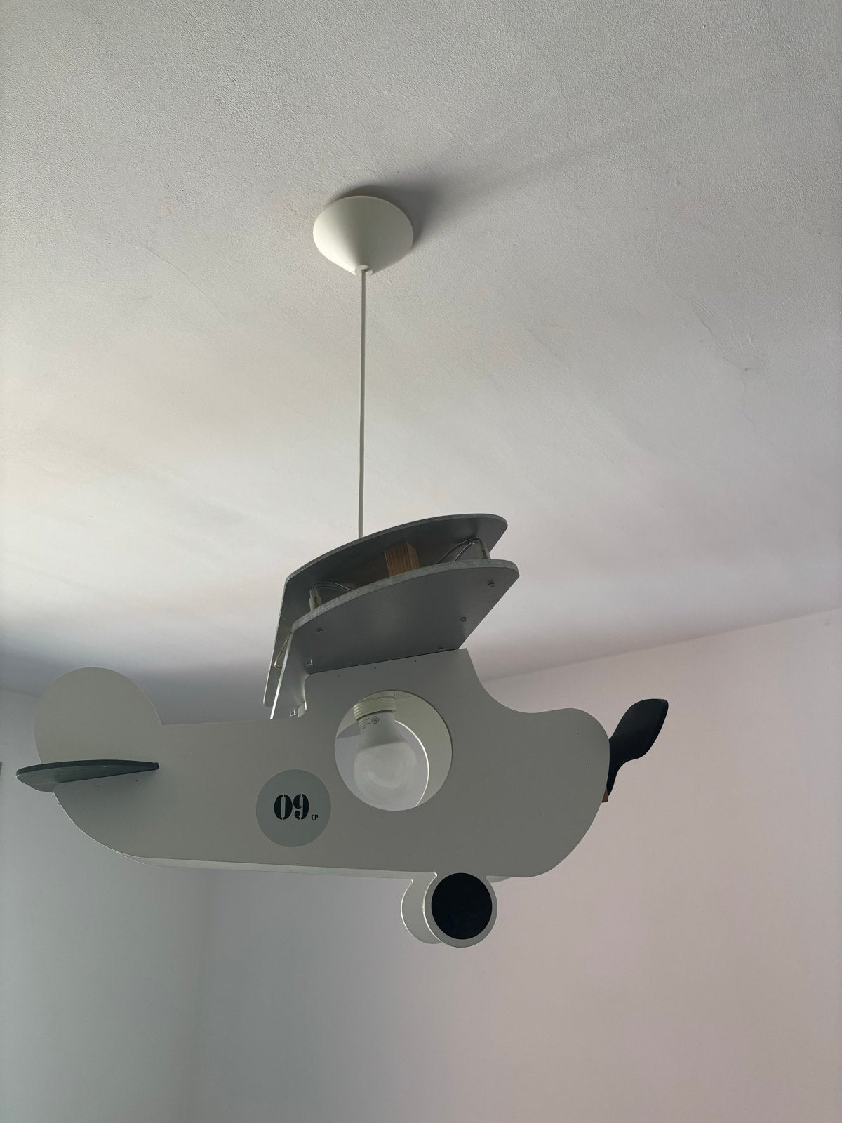 Vliegtuig plafondlamp kinderkamer, Ophalen, Zo goed als nieuw