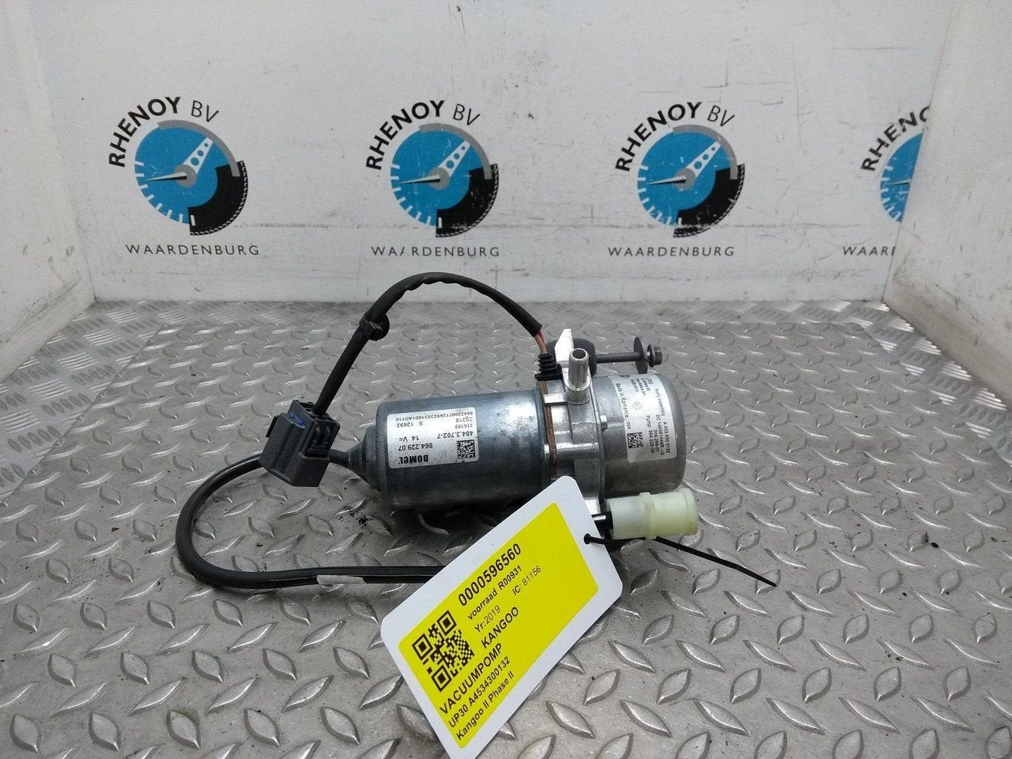 RENAULT KANGOO VACUUMPOMP 2019, Ophalen of Verzenden, Gebruikt, Stiba lid