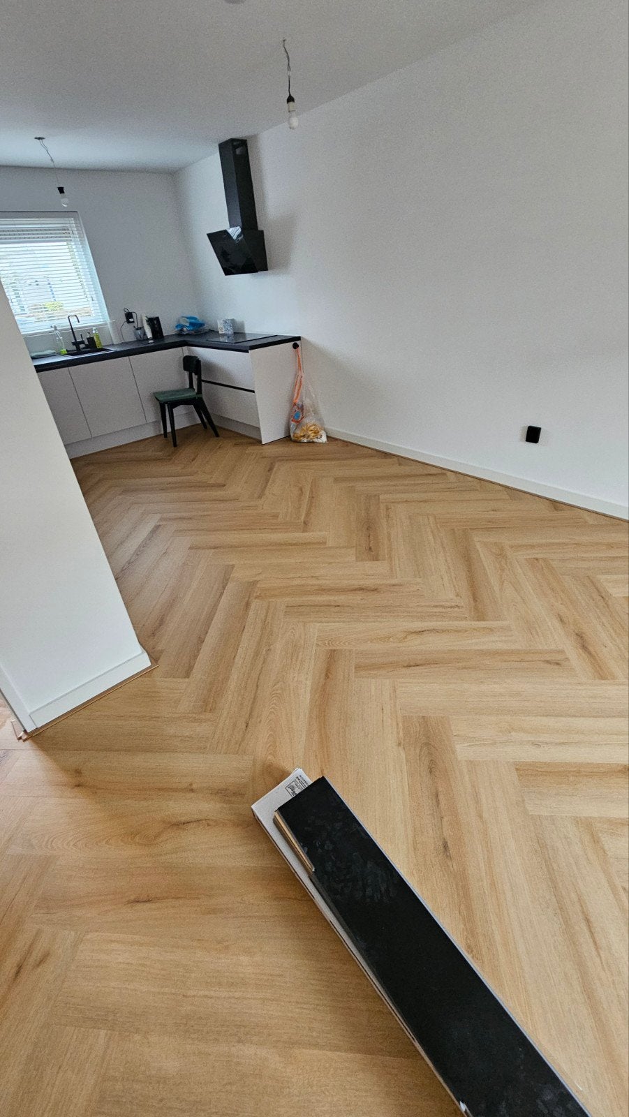 Vloerlegger Laminaat Pvc Plinten egaliseren  Legservice