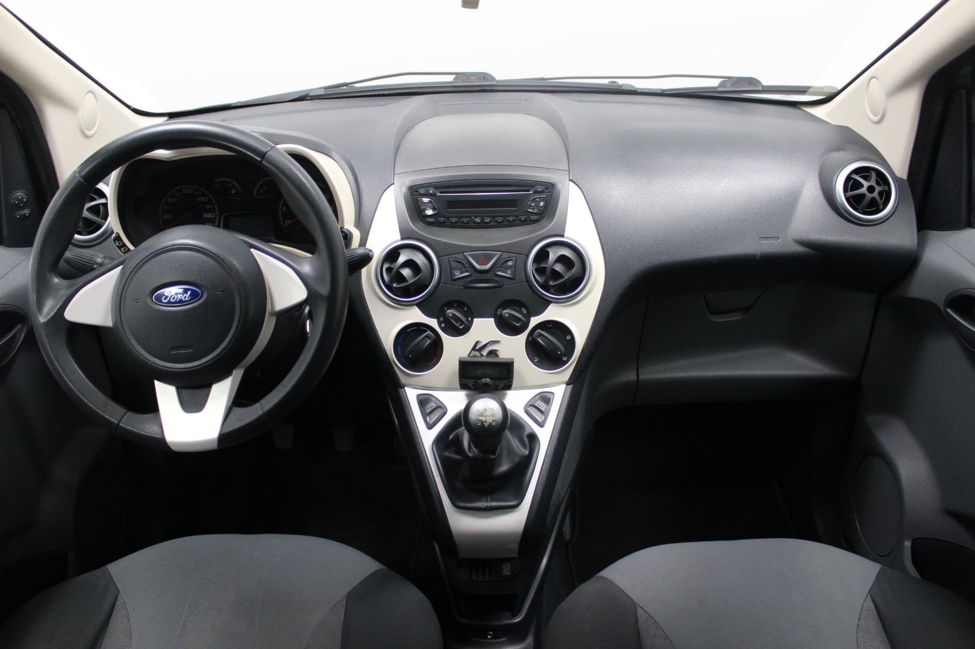 Ford Ka 1.2 Titanium | Airco | Goed onderhouden | Elektrisch, Auto's, Voorwielaandrijving, Gebruikt, 1242 cc, 4 cilinders