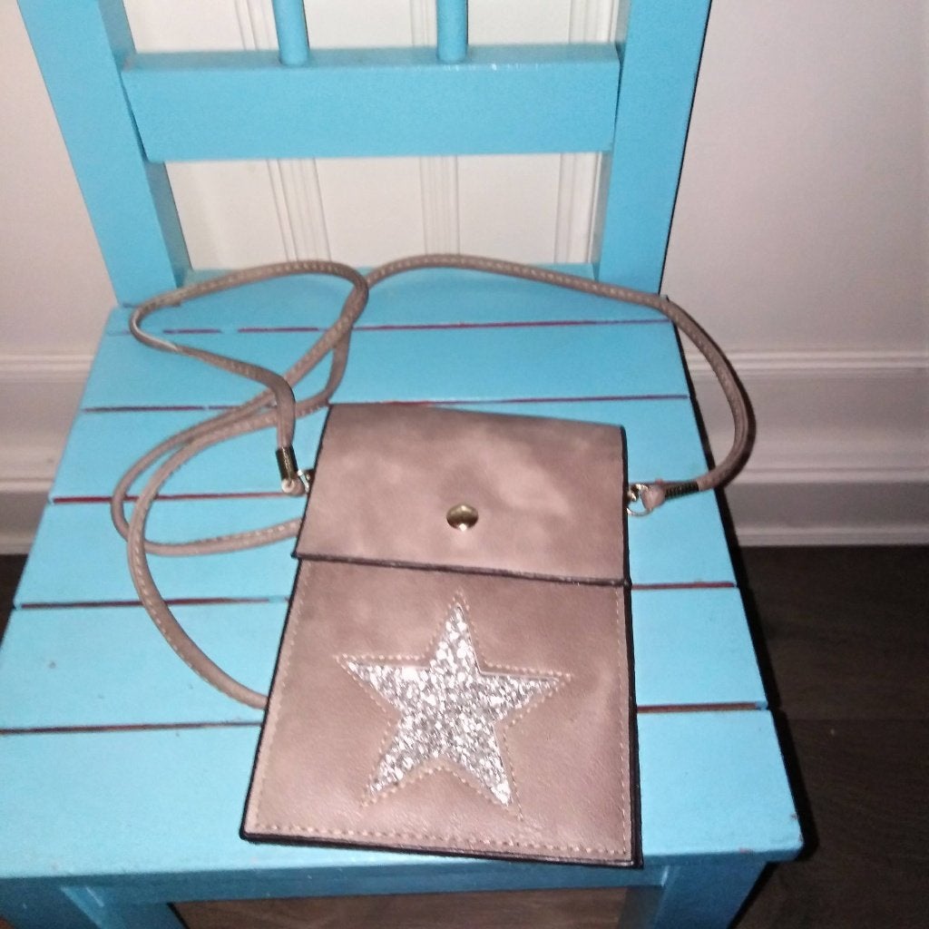 Crossbody tasje oudrose met glitterster, Sieraden, Tassen en Uiterlijk, Tassen | Damestassen, Ophalen, Zo goed als nieuw, Roze