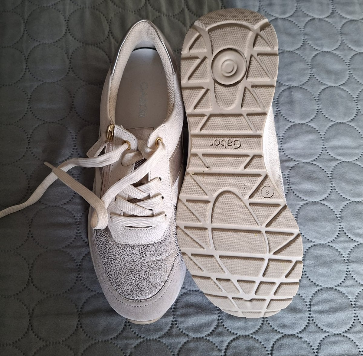 Gabor sneakers beige/creme maat 42, Ophalen of Verzenden, Zo goed als nieuw, Beige, Sneakers of Gympen