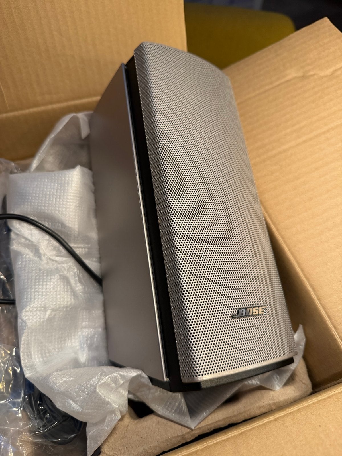Bose Companion 20 Multimedia Luidsprekersysteem, Computers en Software, Pc speakers, Ophalen of Verzenden, Zo goed als nieuw, Audiokanaal 2
