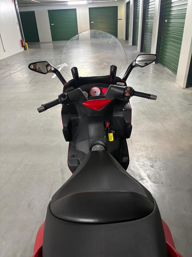 Motor scooter, Scooter, Sportuitlaat, Motorrijbewijs A, Gebruikt