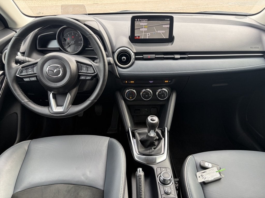 Mazda 2 Mazda 2 1.5 Skyactiv-G 90 Signature | 29DKM | 360°, Auto's, Euro 6, 4 cilinders, Origineel Nederlands, Handgeschakeld