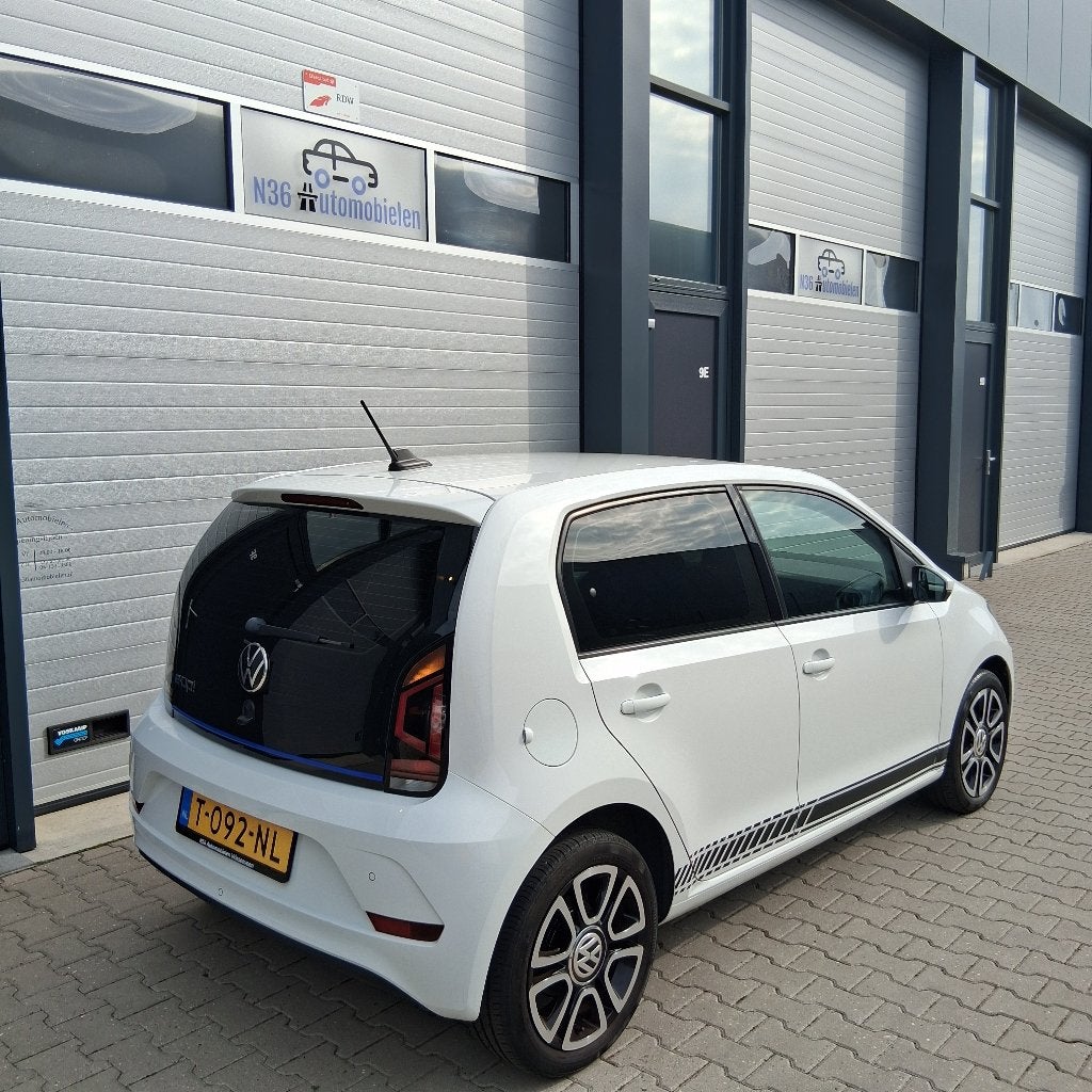 Foto 6 van Volkswagen E-Up! STYLE /Cruise C/ CAMERA/ 92,4% SOH/LUXE