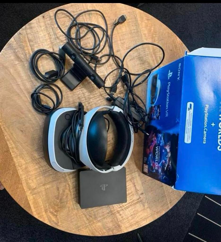 PlayStation VR met camera en Worlds game, Spelcomputers en Games, Virtual Reality, Ophalen of Verzenden, Gebruikt, VR-bril, Sony PlayStation