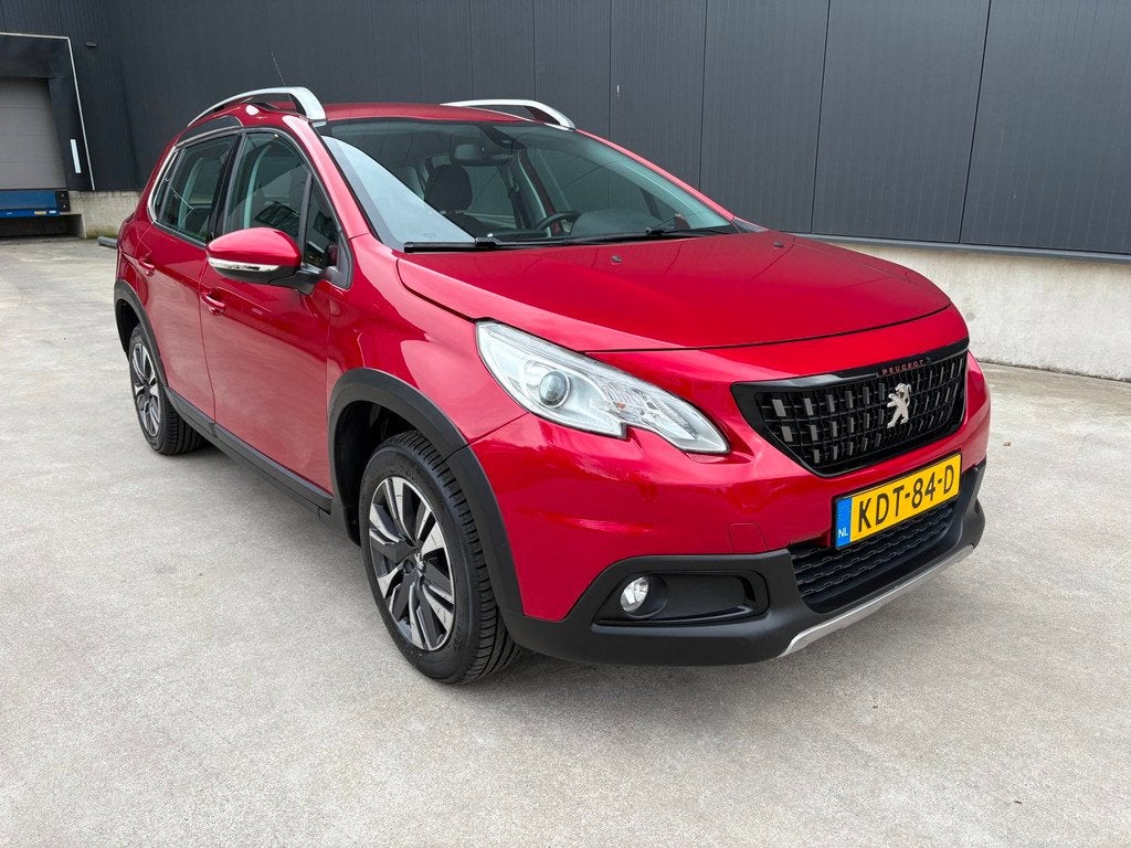 Peugeot 2008 1.2 PureTech Allure (aangepast voor mindervalid, Euro 6, 1199 cc, Bedrijf, 3 cilinders