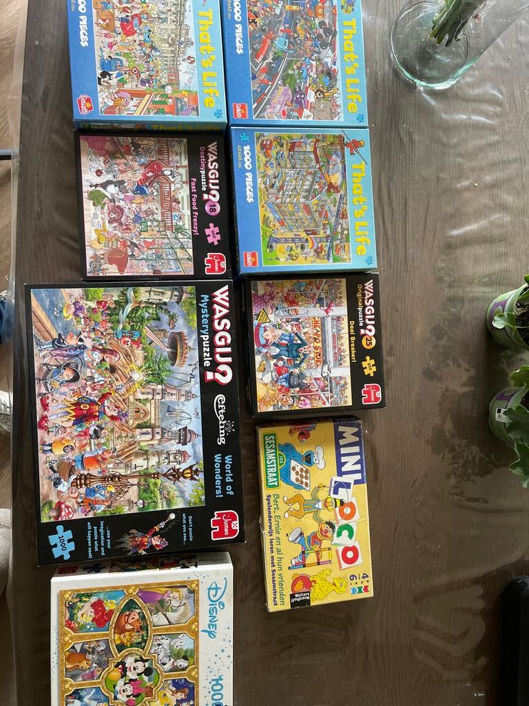 Diverse puzzels: Wasgij, That's Life, Disney, Sesamstraat, Ophalen of Verzenden, 500 t/m 1500 stukjes, Zo goed als nieuw, Legpuzzel