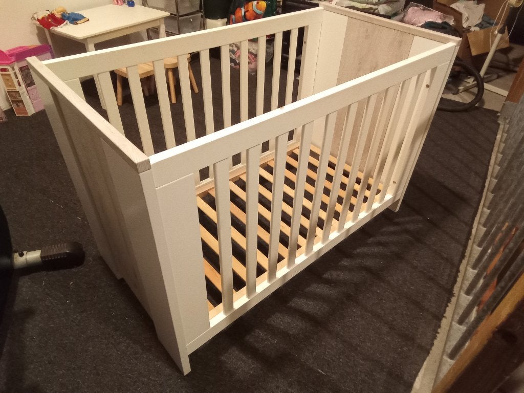 Wit ledikant met lattenbodem babydump - Gebruikt, Ophalen, Gebruikt, Ledikant