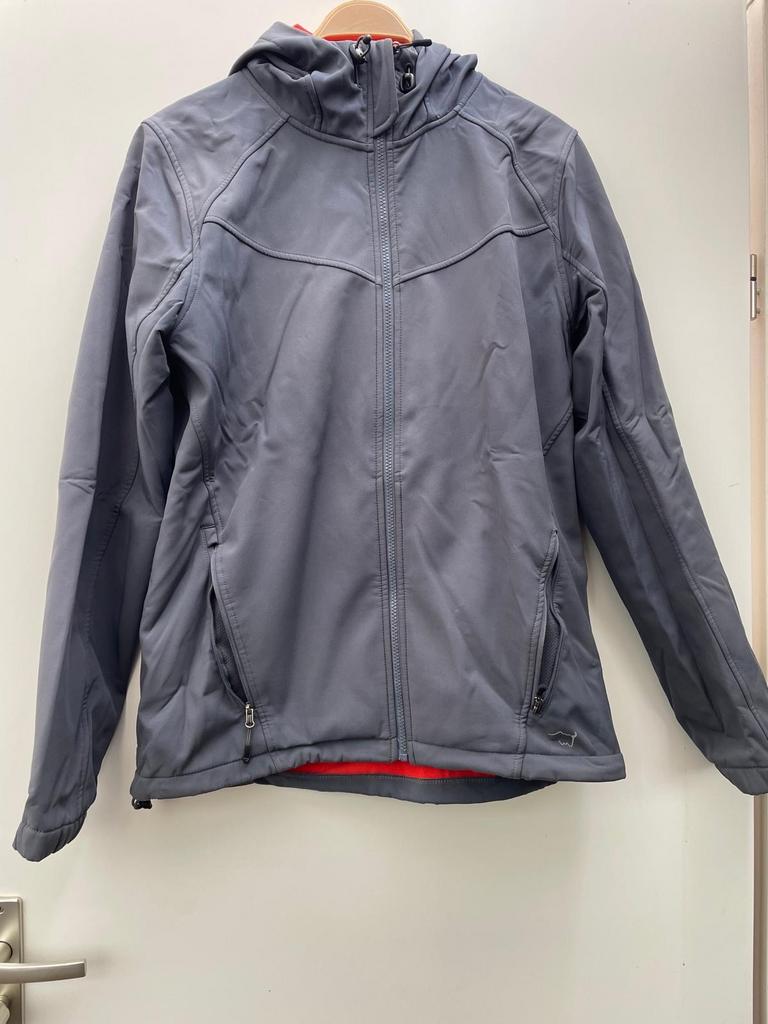 Wildebeast Softshell Jas Maat L - Grijs met Oranje Voering, Kleding | Dames, Jassen | Zomer, Zo goed als nieuw, Maat 42/44 (L)