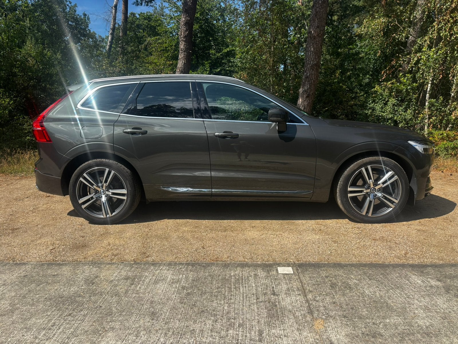 Volvo XC60 T8 PHEV | 390 pk | Luchtvering | Pano | HUD | 20”, Automaat, 2069 kg, 1969 cc, 138 €/maand