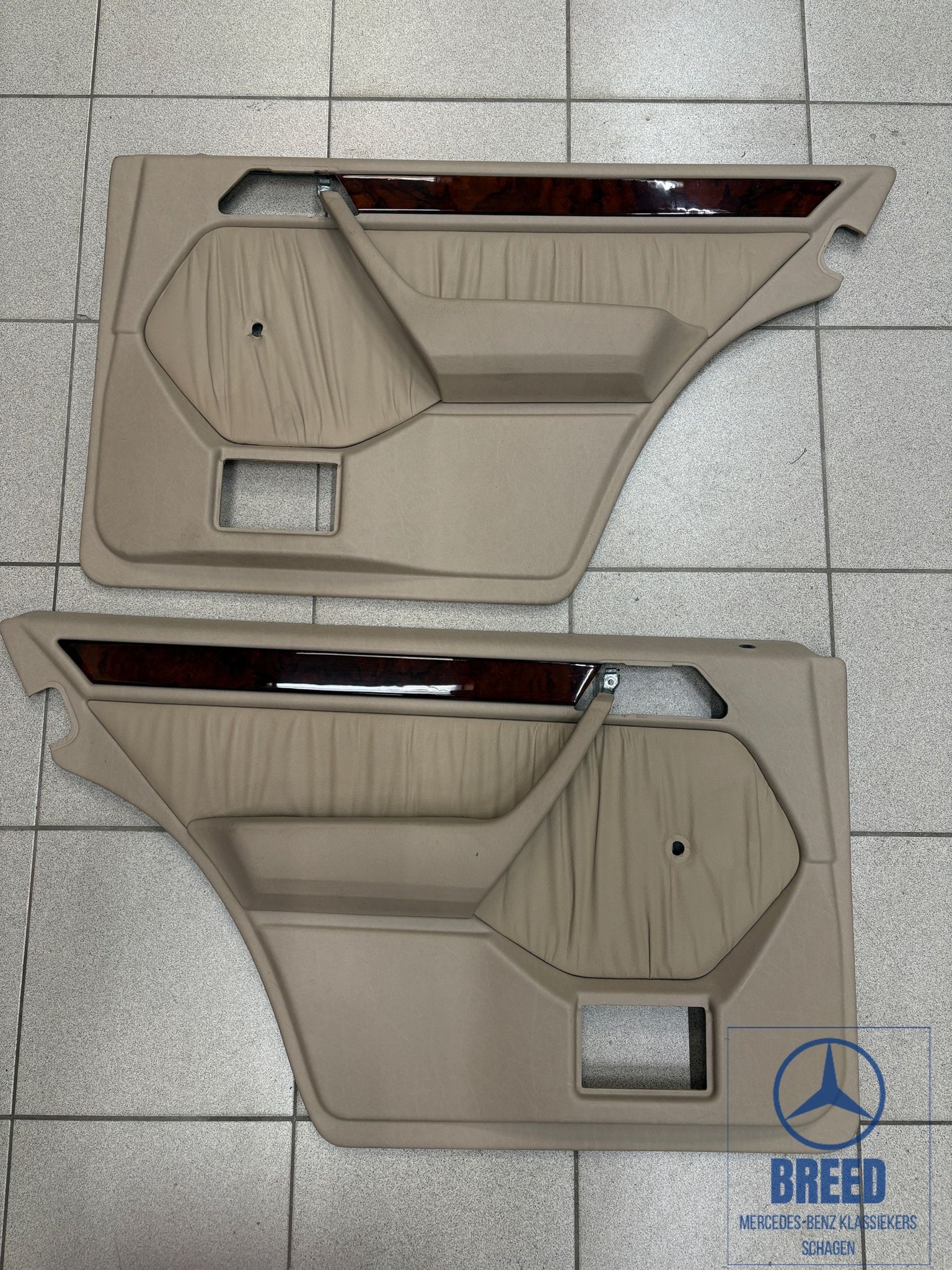 Deurpaneel L+R achter leder crème voor Mercedes-Benz W124, Gebruikt, -, Ophalen of Verzenden, -