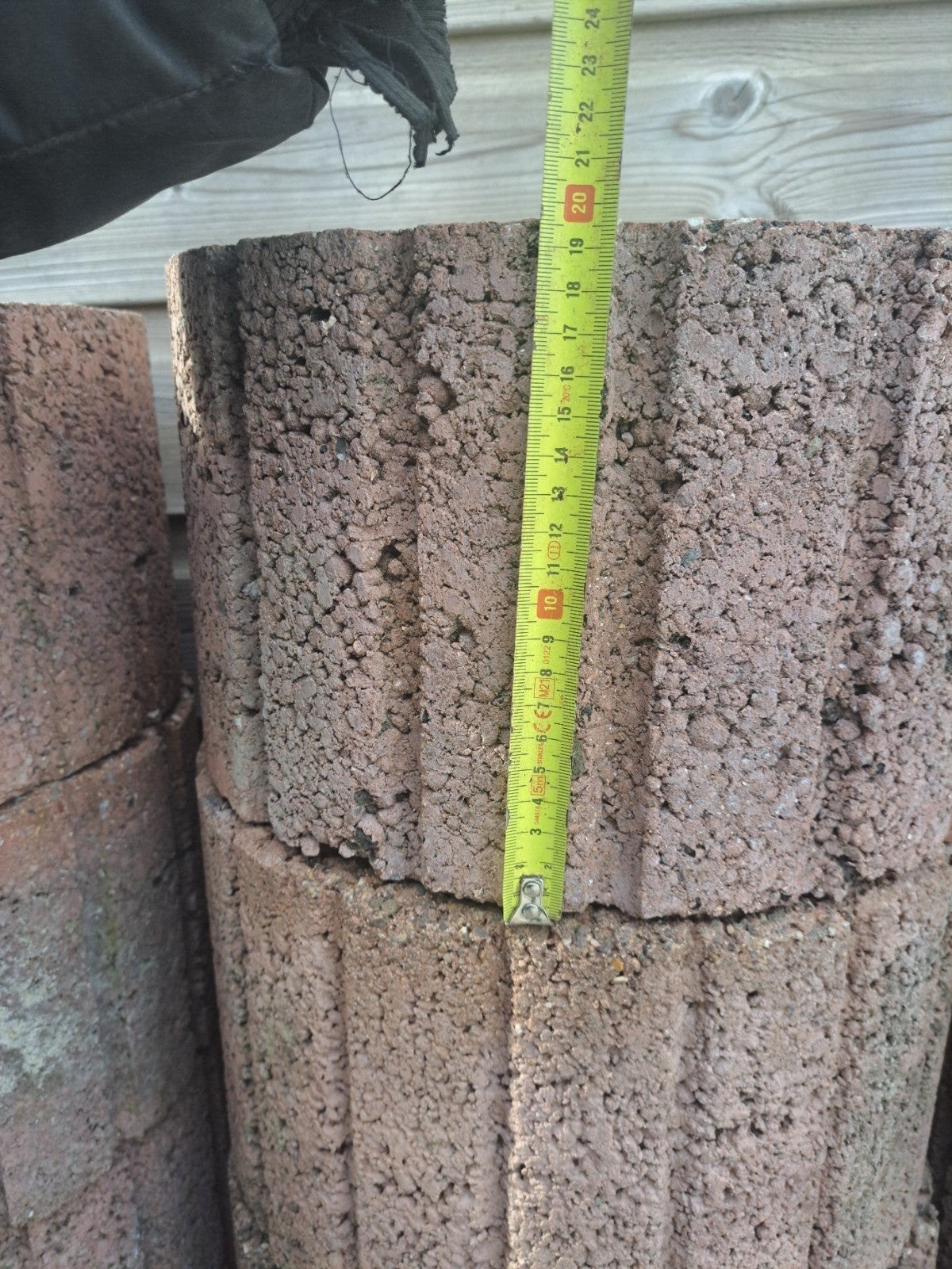 Gezocht stapel bloembakken, Ophalen of Verzenden, Minder dan 100 cm, Minder dan 25 cm
