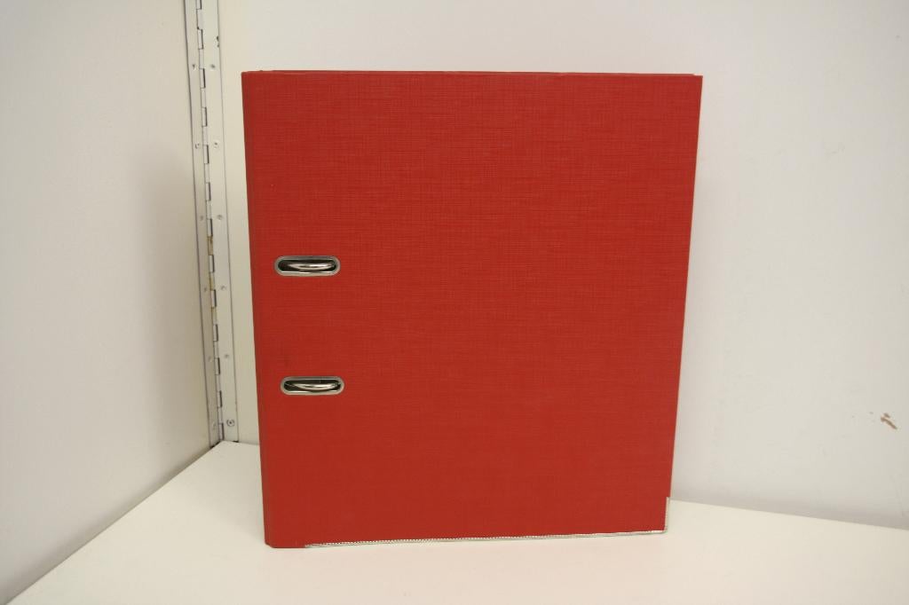 2-Rings Rode Ordner. Merk: International Exclusive. Nieuw., Diversen, Schrijfwaren, Ophalen of Verzenden, Nieuw