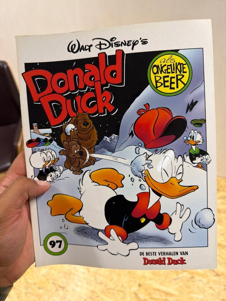 Donald Duck 97 - als Ongelukte Beer, Eén stripboek, Ophalen of Verzenden, Gelezen