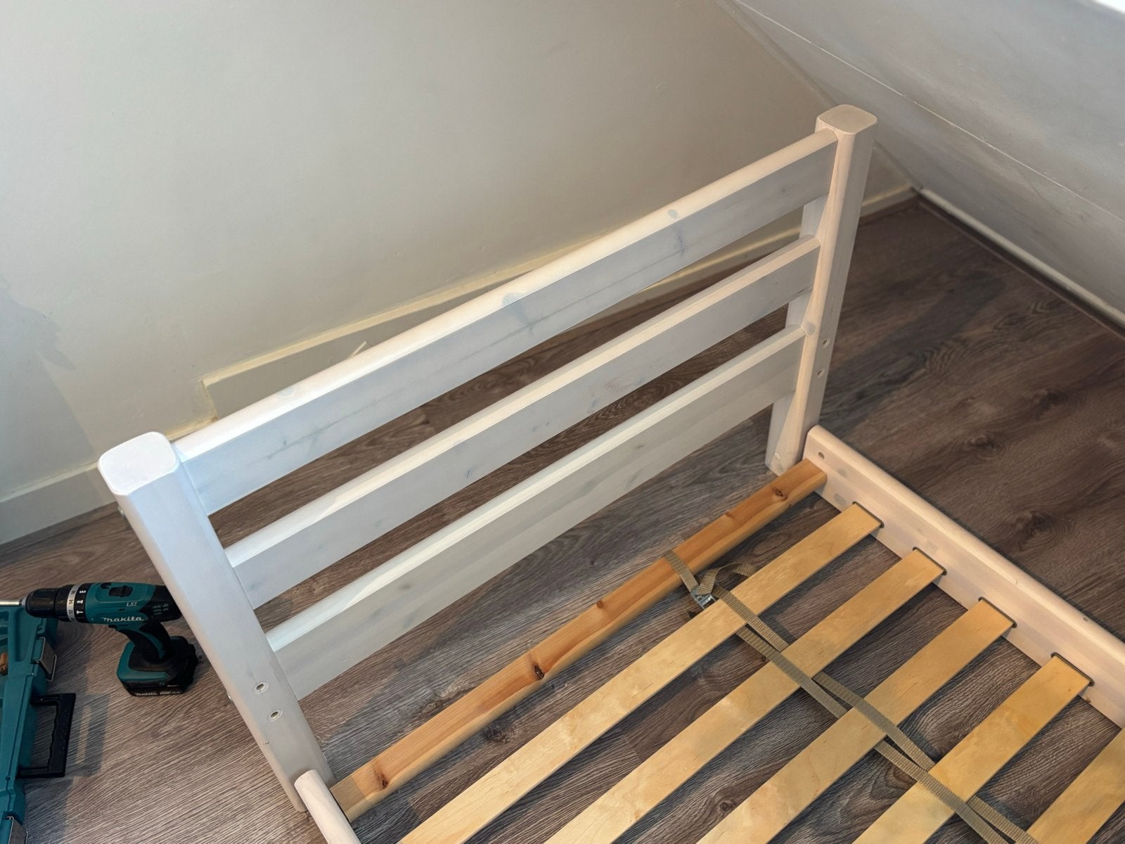 Eenpersoonsbed met lattenbodem, Ophalen, Gebruikt, 90 cm, Eenpersoons