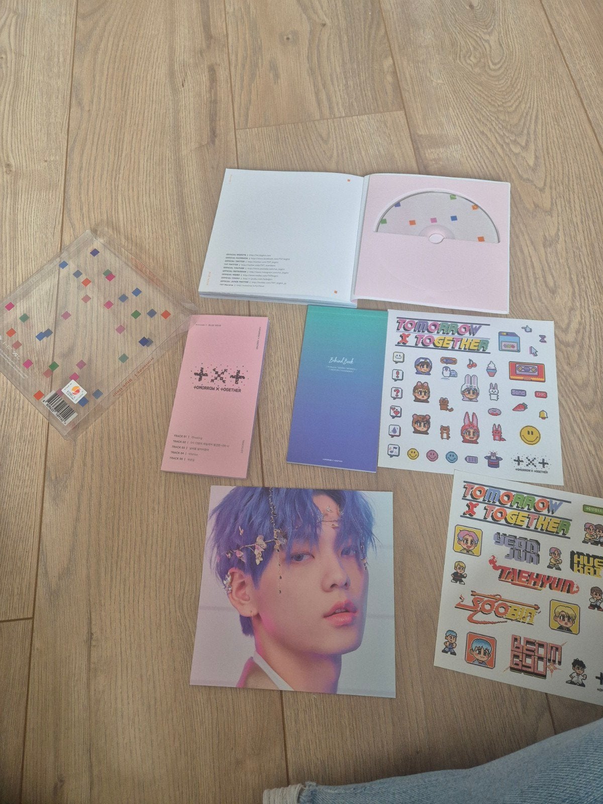 TXT - Minisode1: Blue Hour (R-versie) K-pop album, K-pop, Inclusief doosje, Ophalen of Verzenden, Zo goed als nieuw