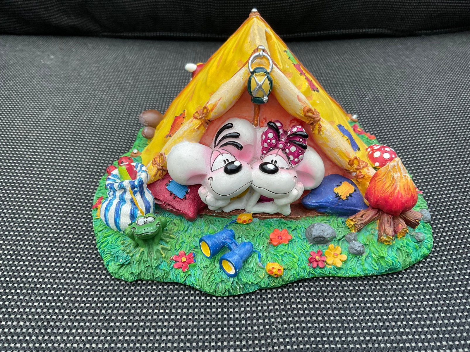 Nieuw zgan Diddl beeldje spaarpot met doos. Doosje gebruikt, Ophalen, Nieuw, Beeldje of Figuurtje