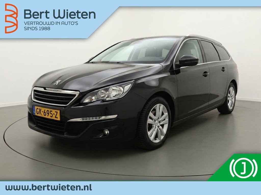 Peugeot 308 SW 1.2 PureT.Blue | Geen import | Trekhaak, Auto's, Peugeot, Gebruikt, 1199 cc, 1165 kg, Zwart