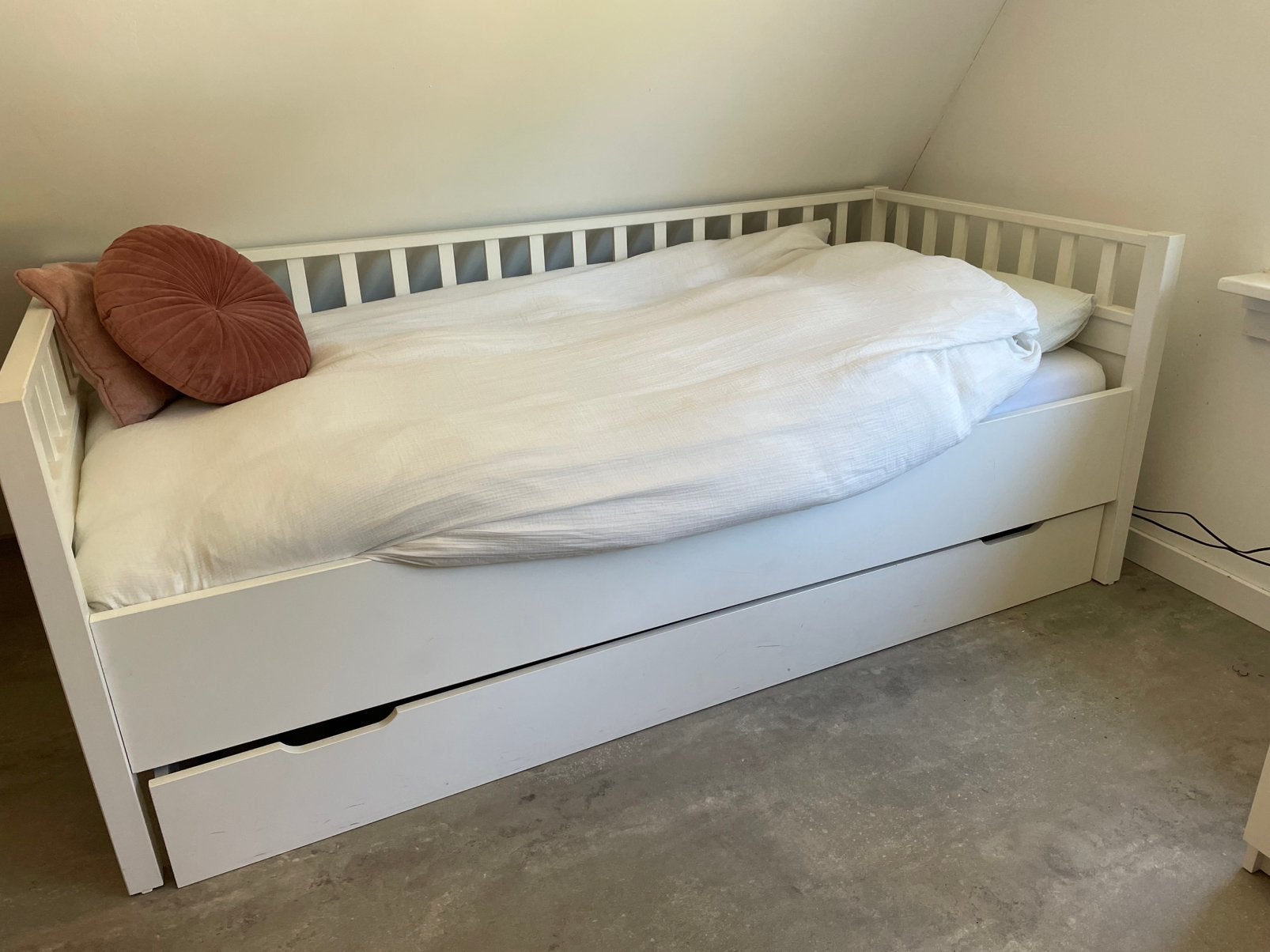 Bed wit 90 x 200, Ophalen, 90 cm, Eenpersoons, Wit