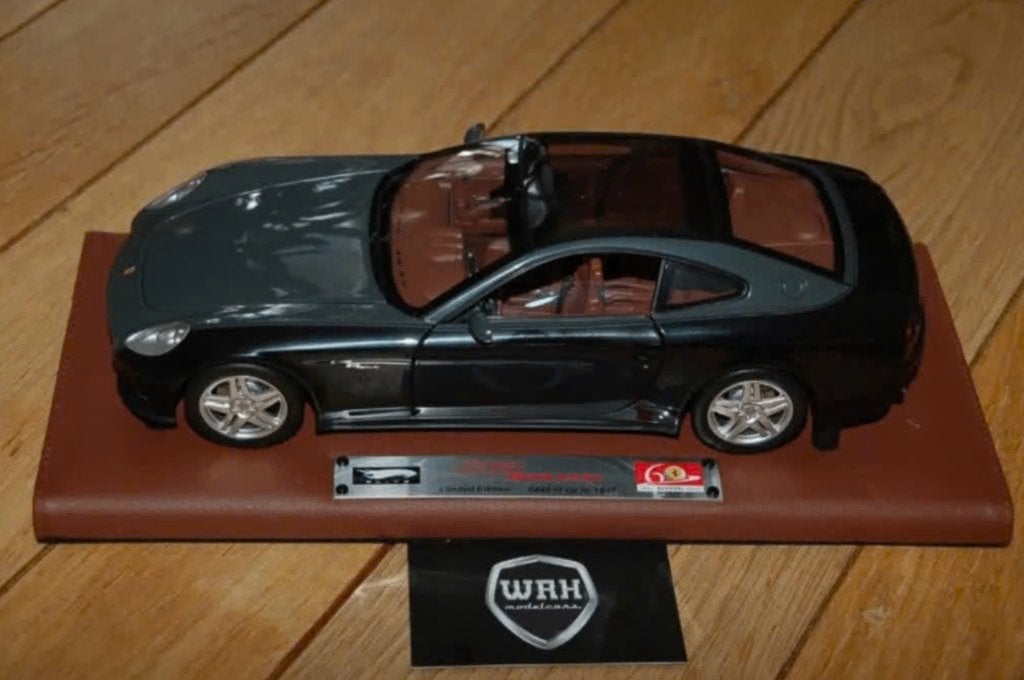 1:18 FERRARI 612 SESSANTA grey Hotwheels SE no box WRH, Verzenden, Zo goed als nieuw, Auto, Hot Wheels