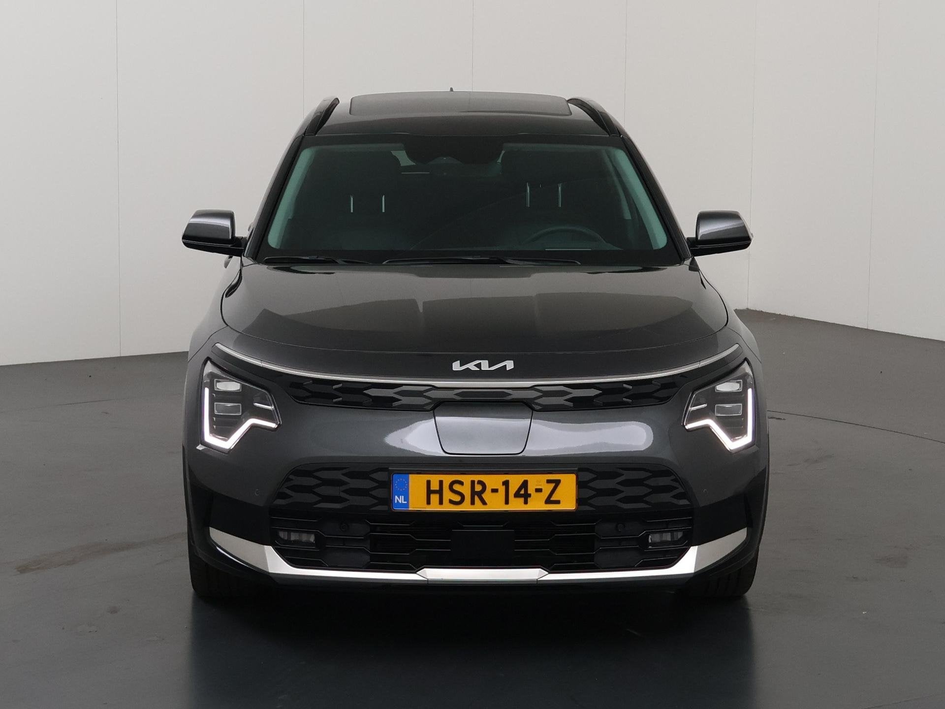 Kia Niro EV Plus Advanced 64.8 kWh | Panoramaschuifdak | Har, Auto's, Gebruikt, 750 kg, 1657 kg, Origineel Nederlands