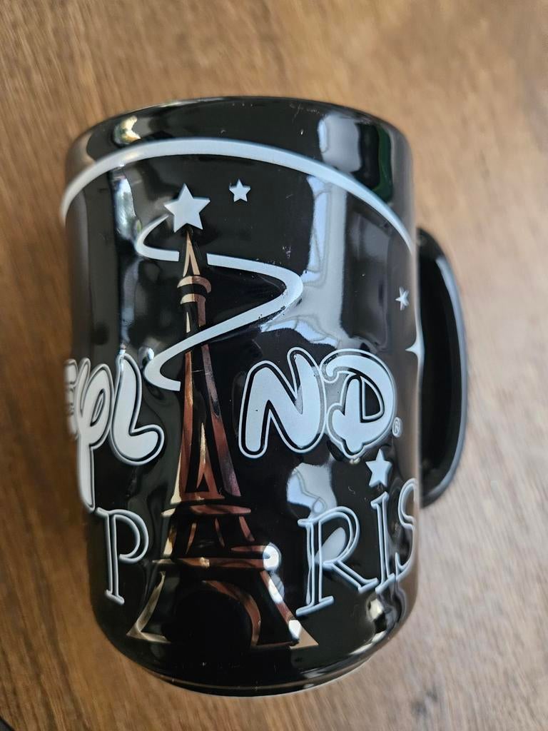 Disney Disneyland Parijs mok - Met reliëf, Ophalen of Verzenden, Zo goed als nieuw, Servies