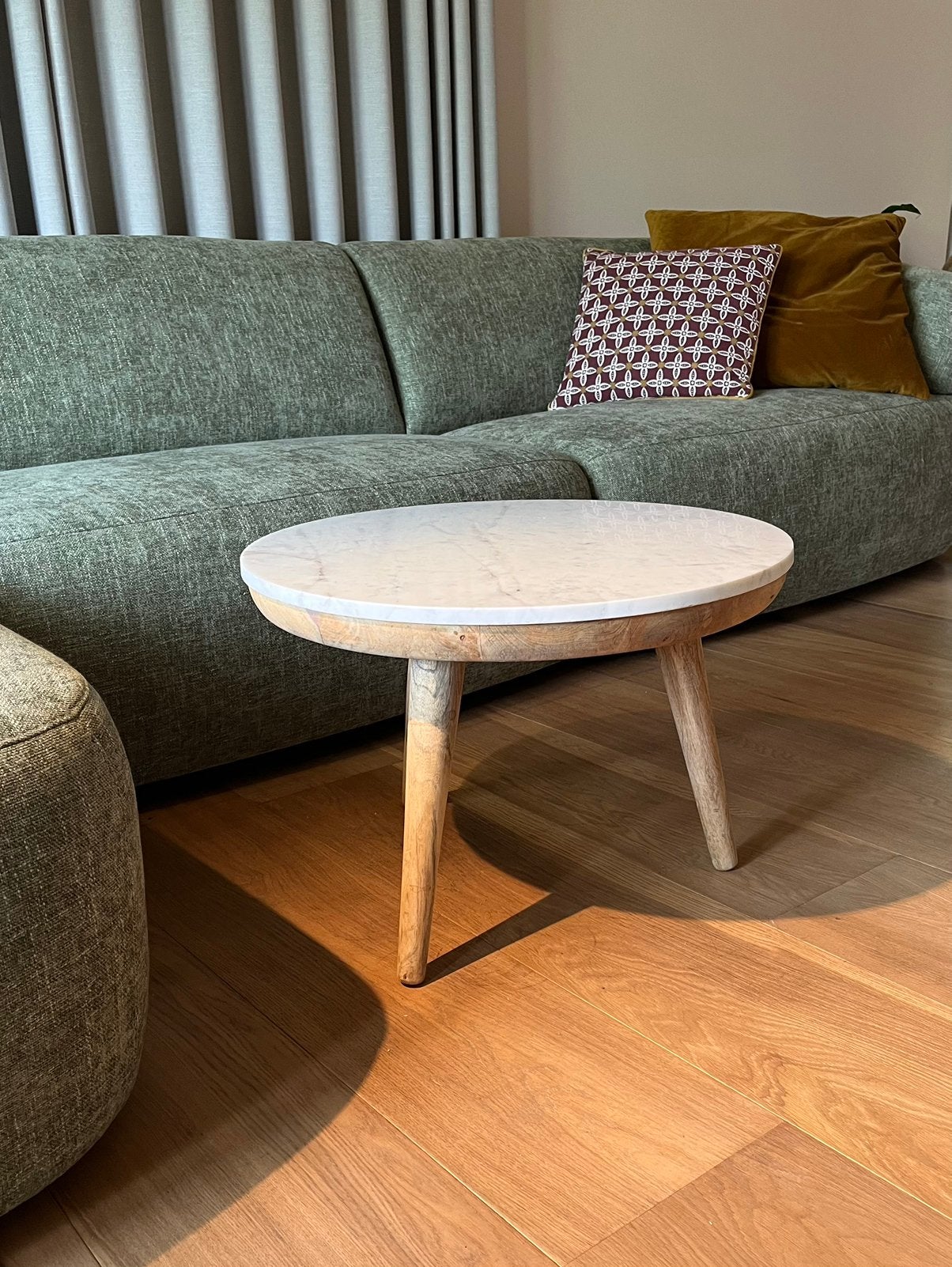 By Boo salontafel marmer met hout, Huis en Inrichting, Tafels | Salontafels, Ophalen, Overige materialen, Gebruikt, 50 tot 100 cm