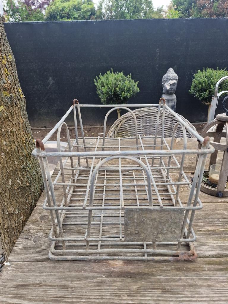 Oud ijzeren flessen krat clemens brocant landelijk stoer, Minder dan 50 cm, 50 tot 100 cm, Ophalen of Verzenden, Zo goed als nieuw