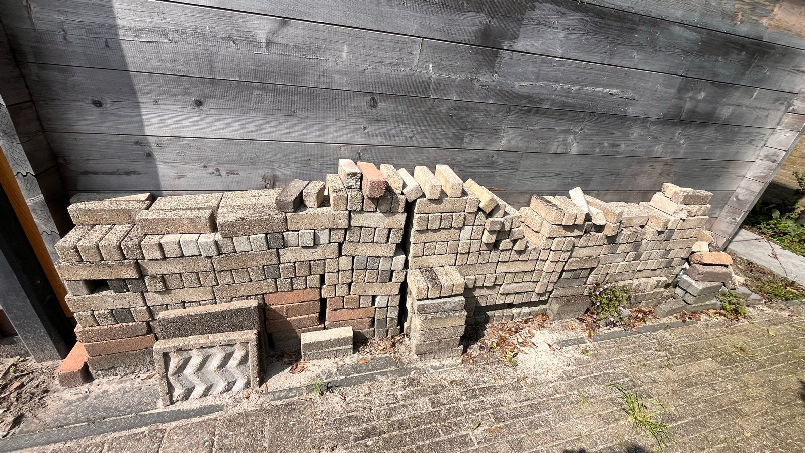 Gebruikte klinkers- diverse soorten, Tuin en Terras, Tegels en Klinkers, Ophalen, Gebruikt, Beton, Klinkers