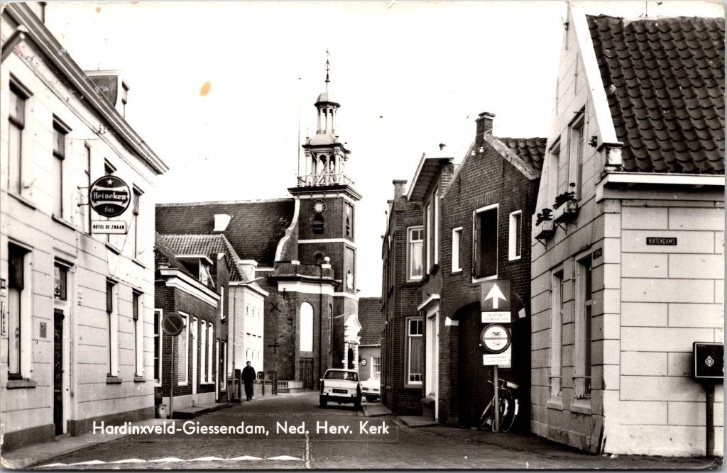 Hardinxveld - 12 oude ansichtkaarten Kerken, Verzenden, 1960 tot 1980, Gelopen, Zuid-Holland