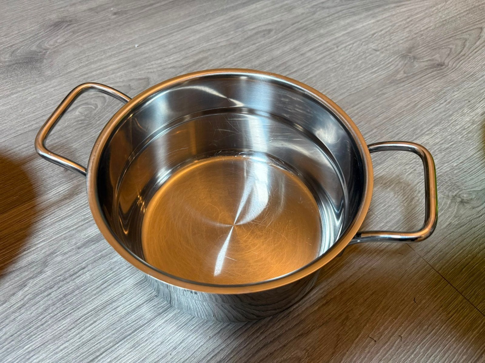 2x Sola pan, Huis en Inrichting, Keuken | Potten en Pannen, Kookpan of Snelkookpan, Inductieplaat, Ophalen of Verzenden, Zo goed als nieuw