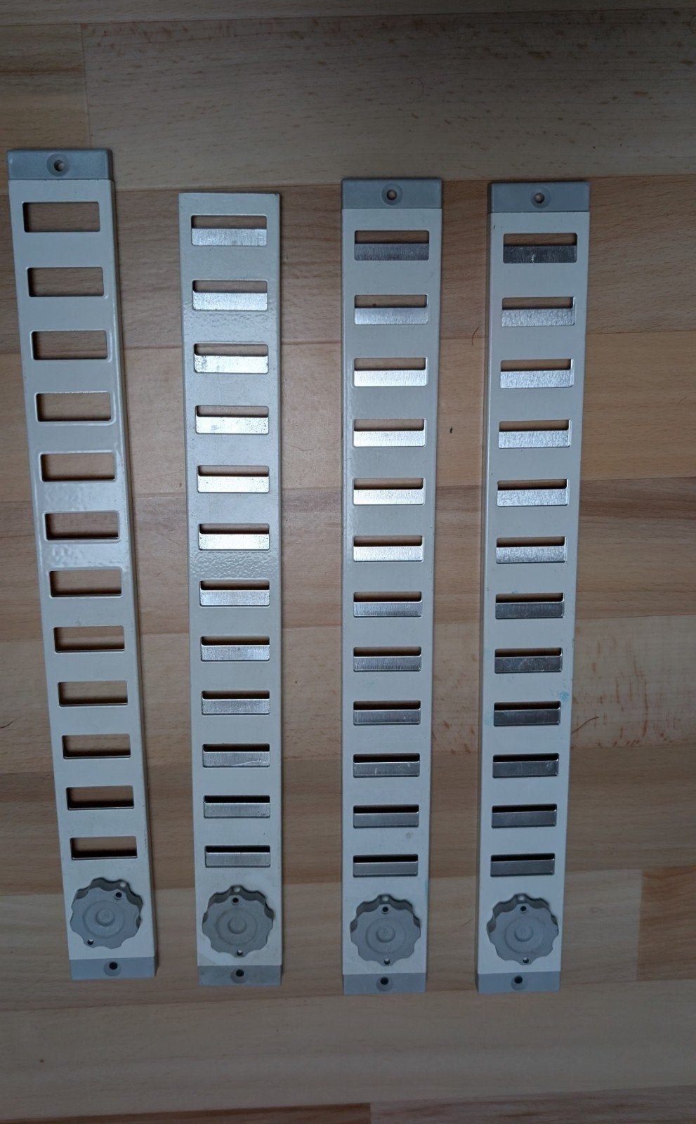 4  ventilatie roosters afsluitbaar, Ophalen of Verzenden, Nieuw, Raamkozijn, Minder dan 75 cm