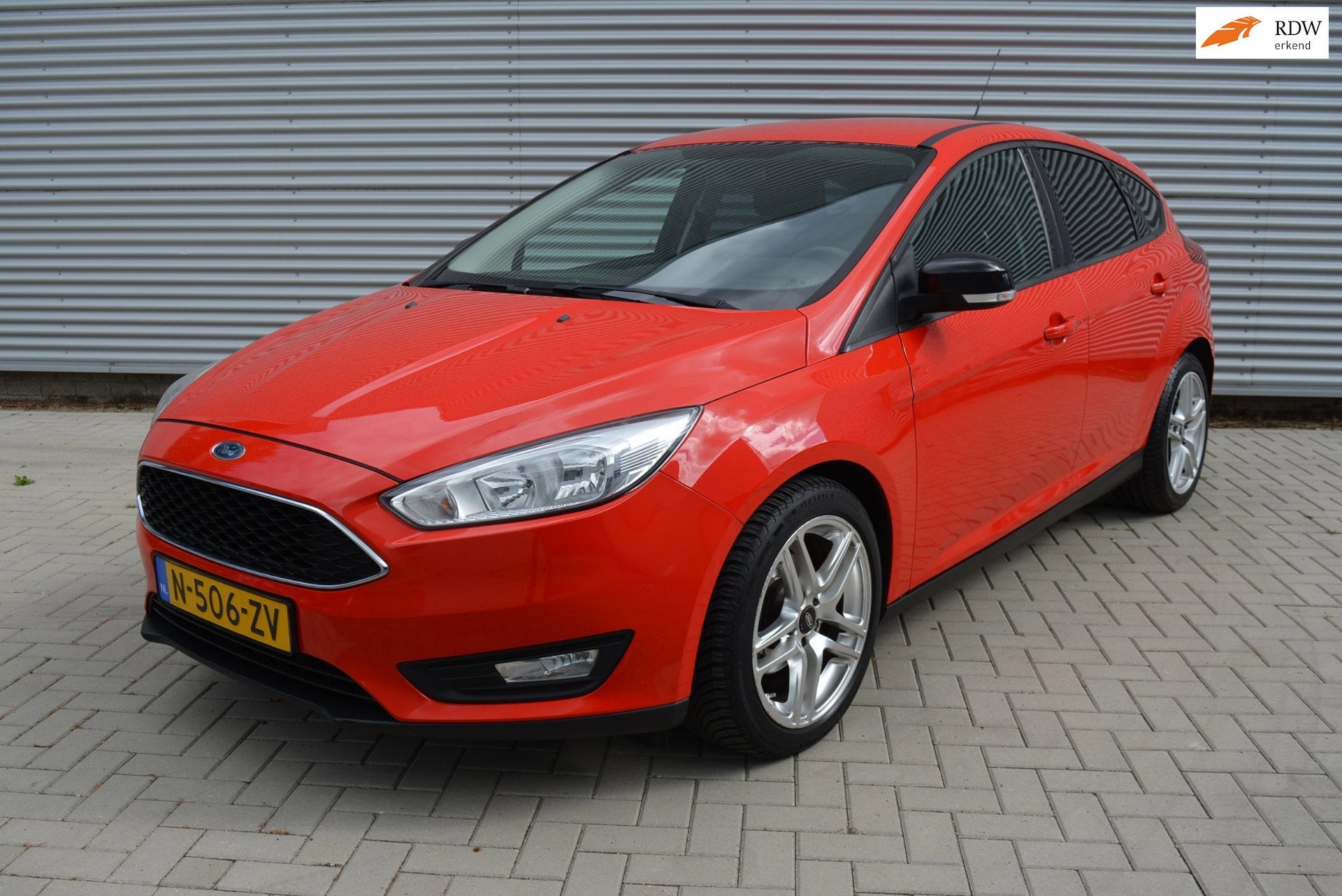Ford Focus 1.6 TI-VCT Ambiente | Airco | Carplay | PDC | Nwe, Auto's, 1596 cc, Euro 6, 4 cilinders, Bedrijf