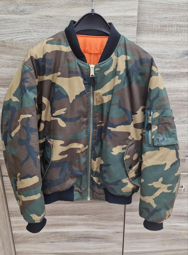 Camo bomberjack  maat L large  cammouflage kleur, Ophalen of Verzenden, Zo goed als nieuw, Maat 52/54 (L), Groen