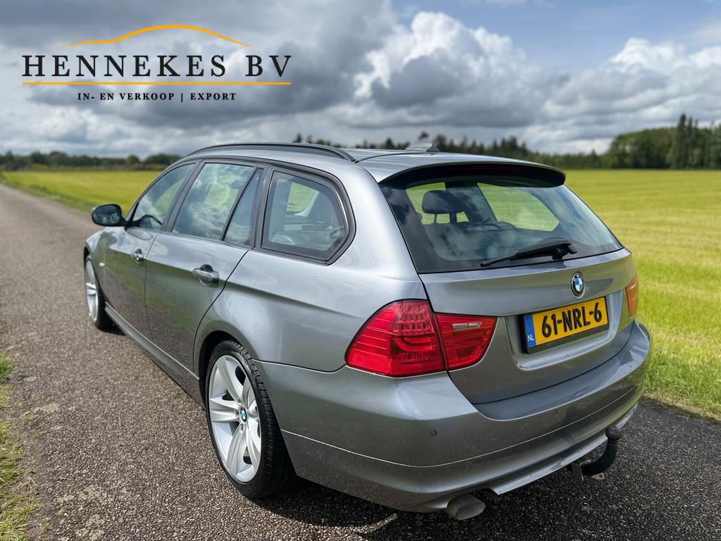 BMW 3-serie Touring 318d Corporate Lease Business Line, Auto's, BMW, Automaat, Zwart, 4 cilinders, Origineel Nederlands
