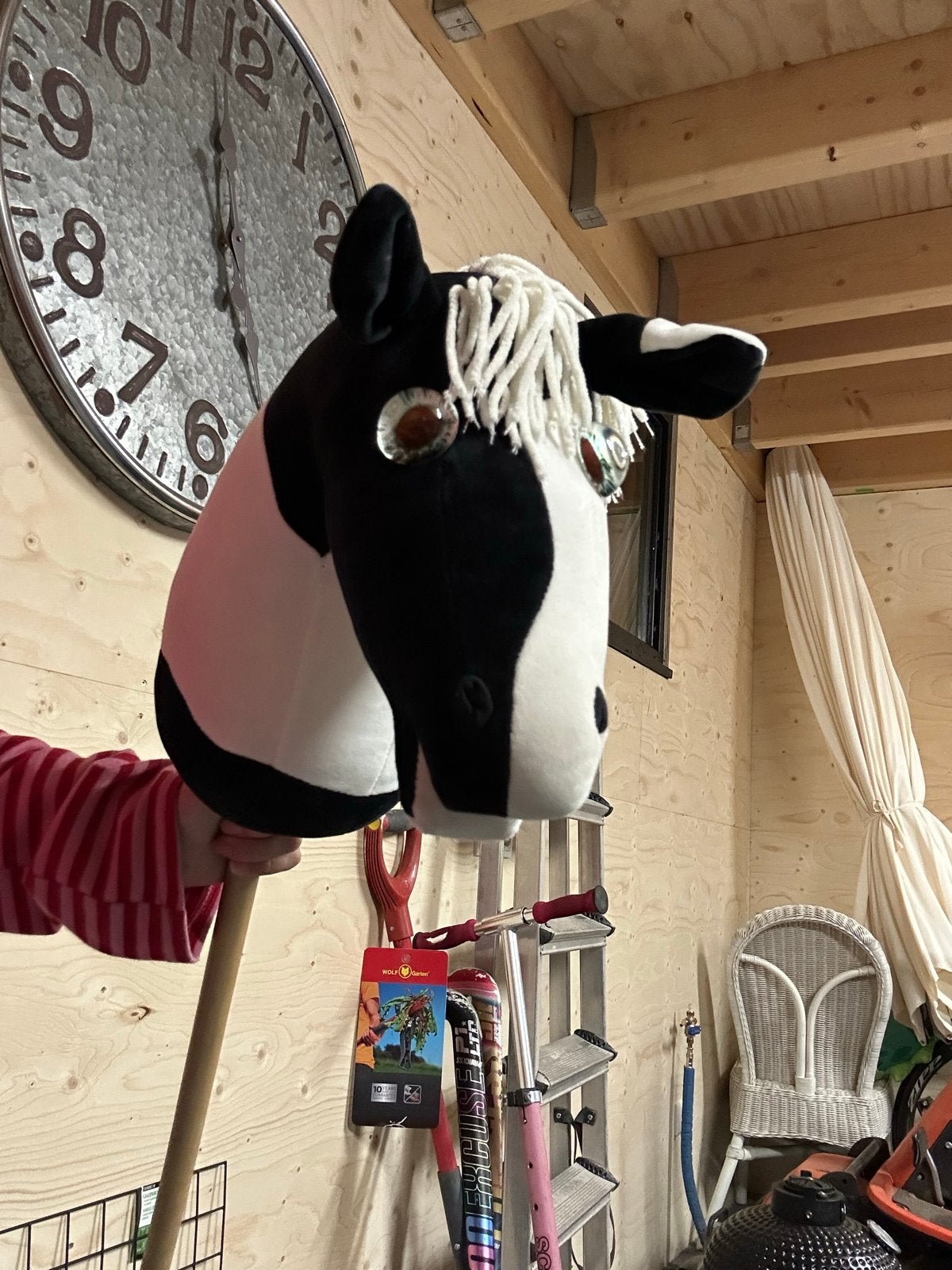 Hobbyhorse Zwart-Wit met Witte Manen, Ophalen of Verzenden, Zo goed als nieuw, Jongen of Meisje