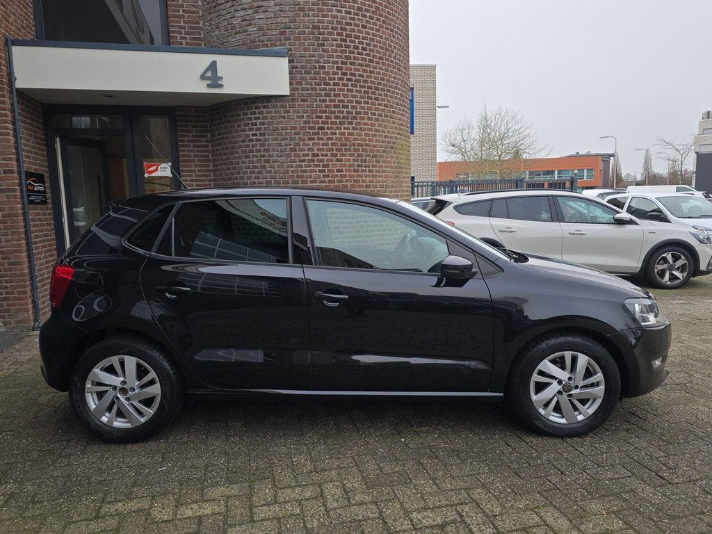 Volkswagen Polo 1.2 TSI Highline 5DR| Apk |Clima |Cruise |, Auto's, Voorwielaandrijving, Euro 5, Stoelverwarming, Zwart