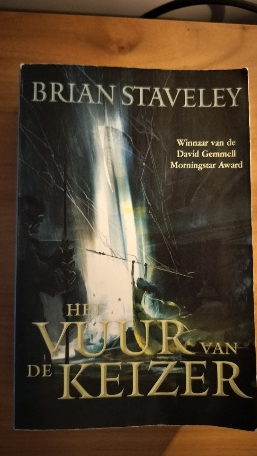 Het Vuur van de Keizer - Brian Staveley (Fantasy), Ophalen of Verzenden, Gelezen, Brian Staveley