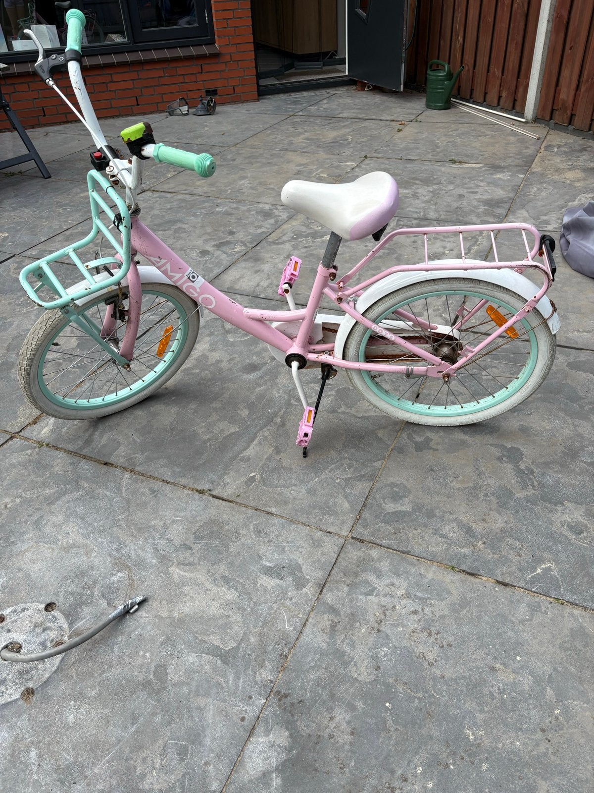 Amigo Dots kinderfiets 20 inch - Roze/Mintgroen, Ophalen, Terugtraprem, Gebruikt, Handrem
