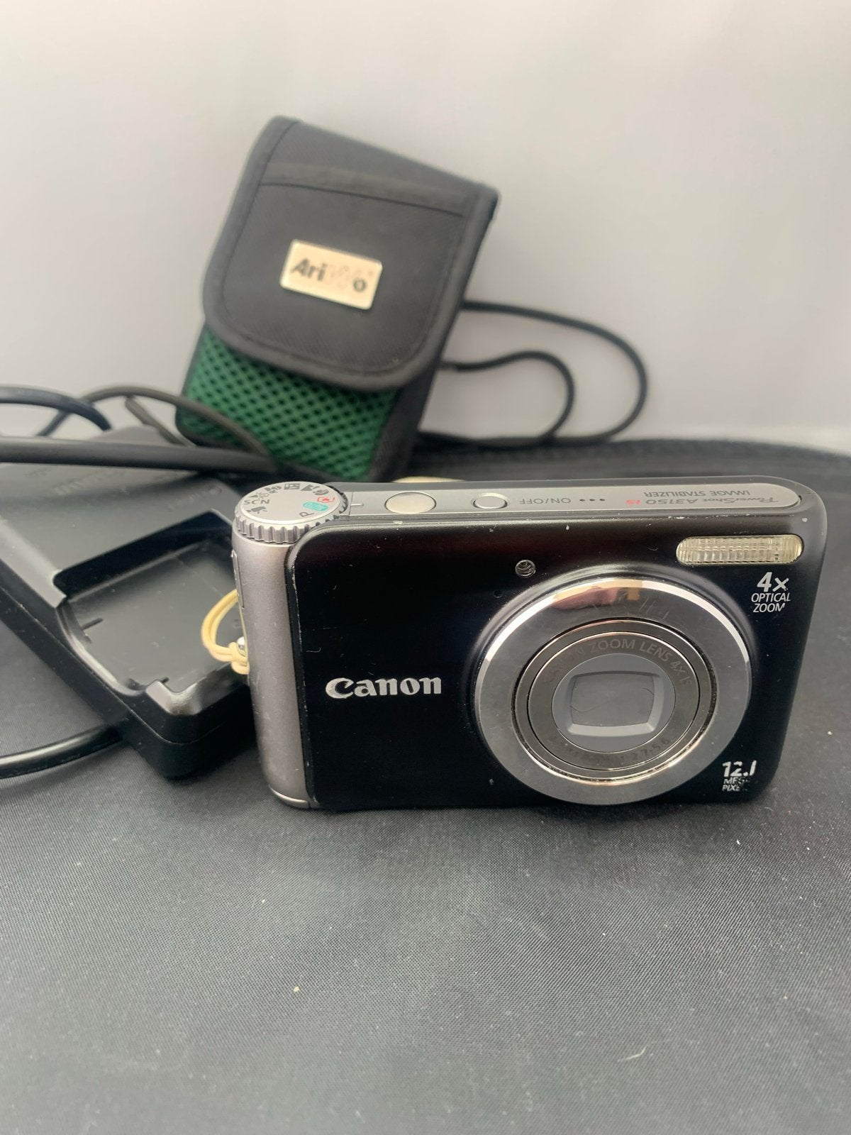 Canon PowerShot A3150 IS Digitale Camera met Accessoires, Gebruikt, Canon, Oplader, 12 megapixels