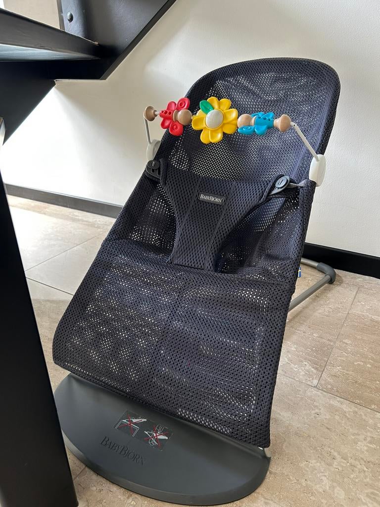 Babybjorn wipstoel nieuw model, Kinderen en Baby's, Wipstoeltjes, Ophalen, Zo goed als nieuw