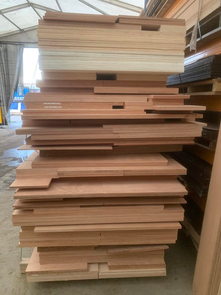 Plaatmateriaal, stroken, platen, Okoume mdf betonplex, Doe-het-zelf en Verbouw, Platen en Panelen, Ophalen, Nieuw