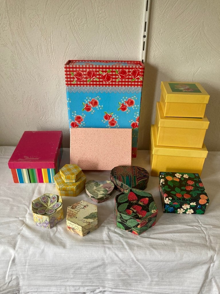 Diverse bewaardoosjes: hart, rond, documenten, nestdoosjes, Ophalen of Verzenden, Gebruikt, Overige typen, Overige