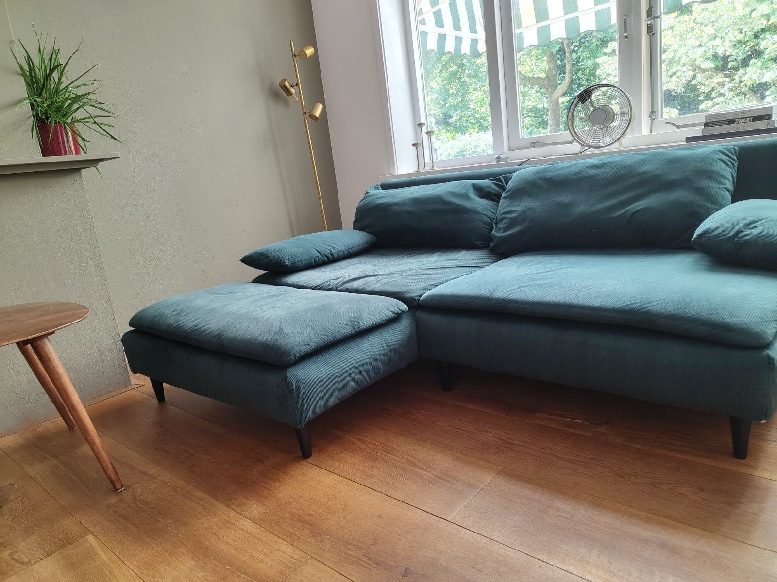 Populaire IKEA bank met unieke upgrade, Huis en Inrichting, Banken | Bankstellen, Ophalen, 250 tot 300 cm, Gebruikt, 100 tot 125 cm