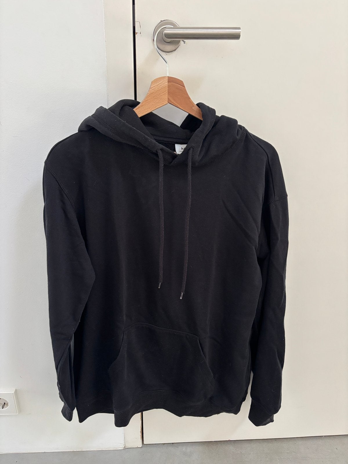 Zwarte hoodie maat S, Ophalen of Verzenden, Zo goed als nieuw, Maat 36 (S), Zwart