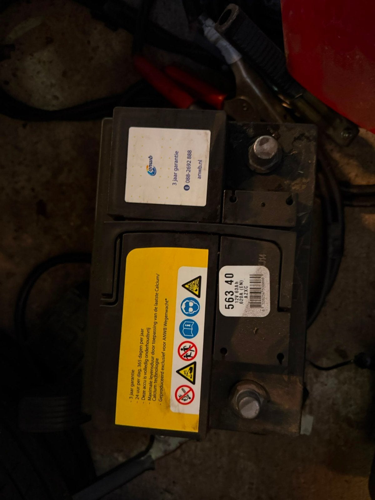 Auto accu en reservewiel, Ophalen of Verzenden