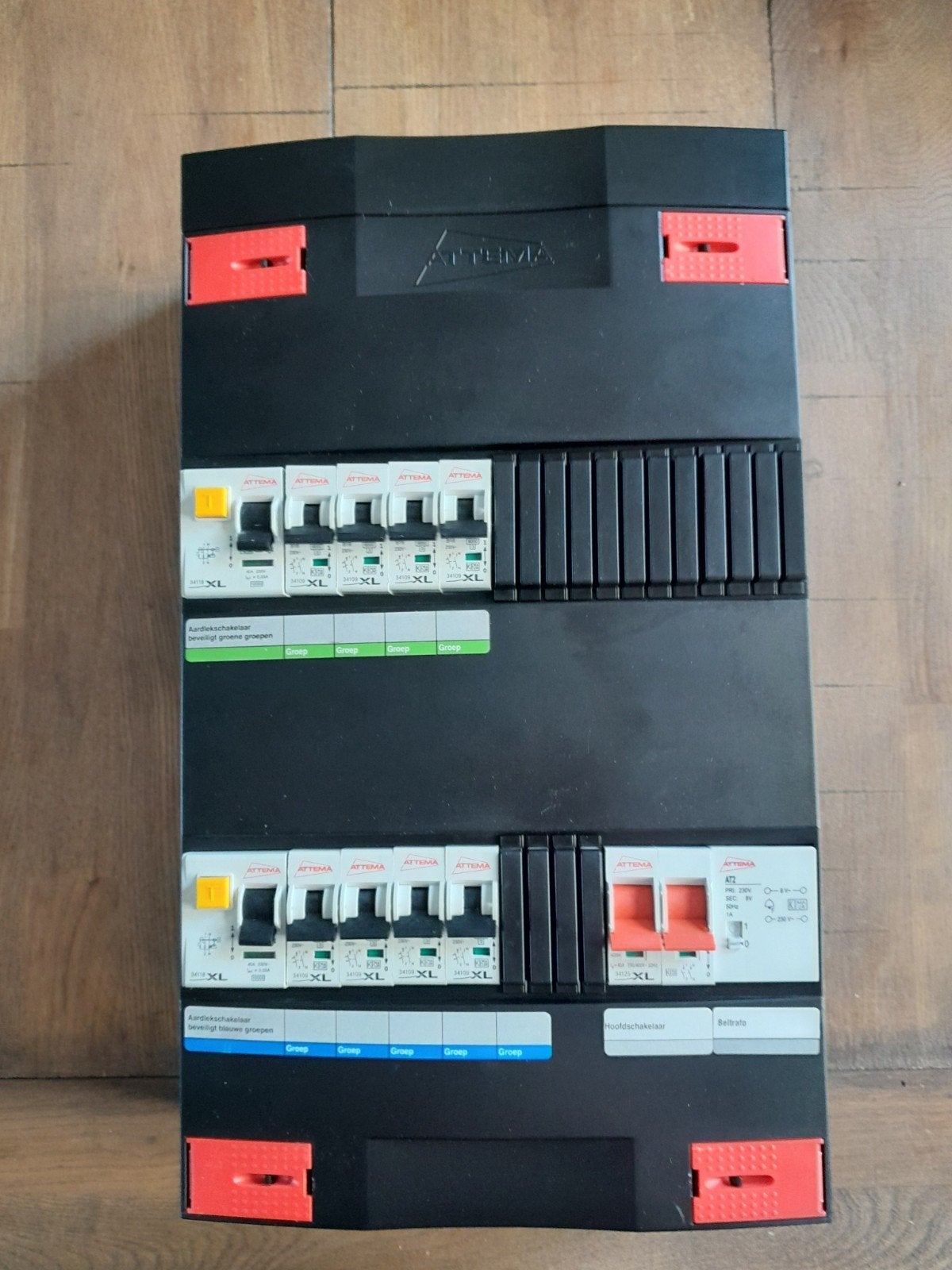 Attema groepenkast/meterkast, Doe-het-zelf en Verbouw, Ophalen of Verzenden, Gebruikt, Attema, Groepenkast